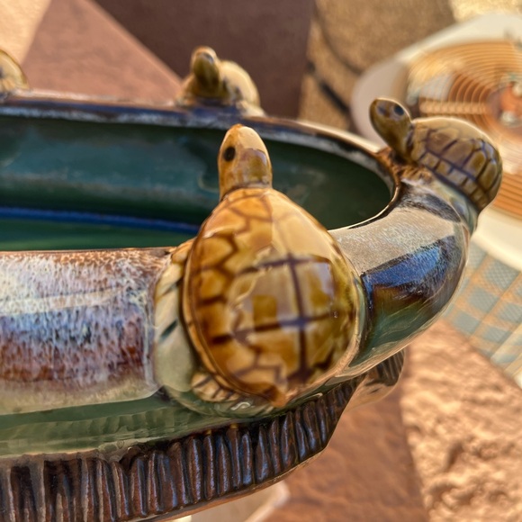 Handcrafted Turtle Ceramic Bowl - Green and Yellow - Picture 3 of 5
